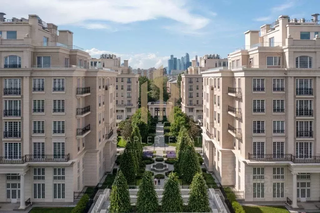 Квартира, 4 комнаты, 223.4 м - Фото 1