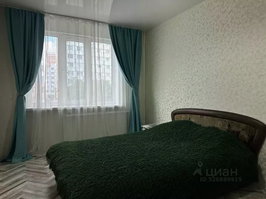 3-к кв. Ямало-Ненецкий АО, Новый Уренгой 2-й мкр, ул. ... - Фото 1