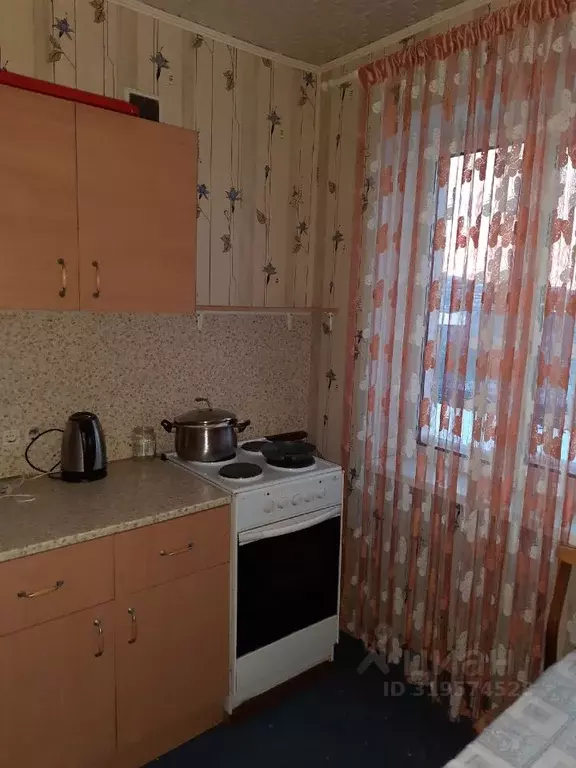 1-к кв. Мурманская область, Кола ул. Кривошеева, 2 (30.6 м) - Фото 0