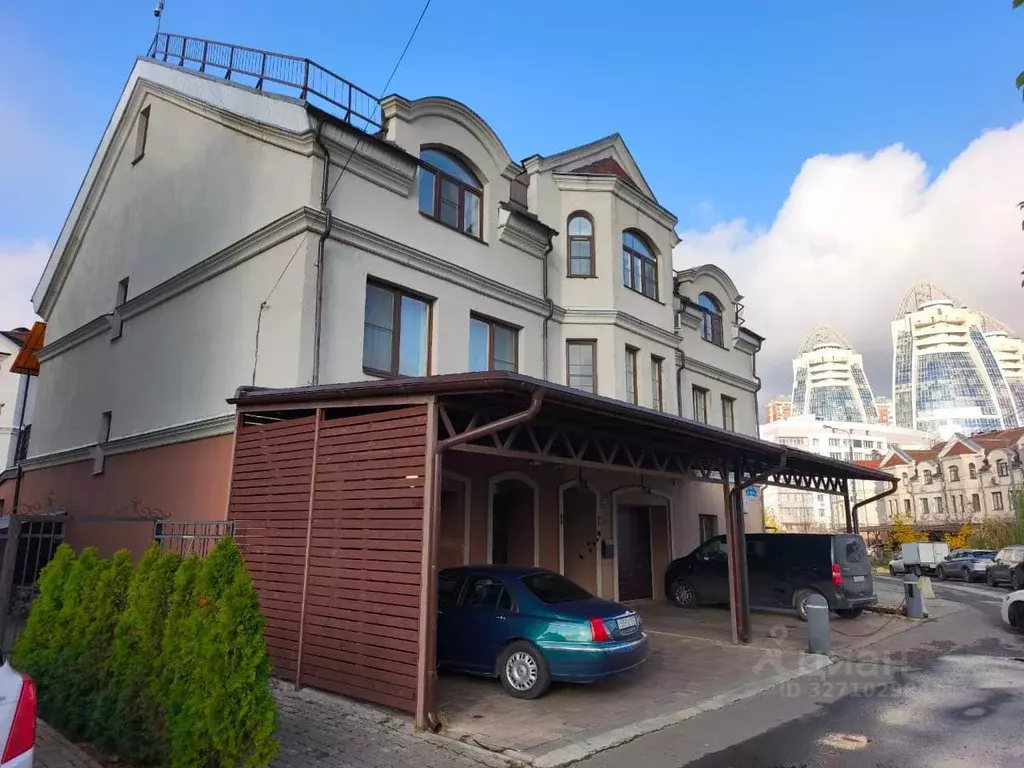 Таунхаус в Московская область, Красногорск ул. Имени Головкина, 2 (320 ... - Фото 1