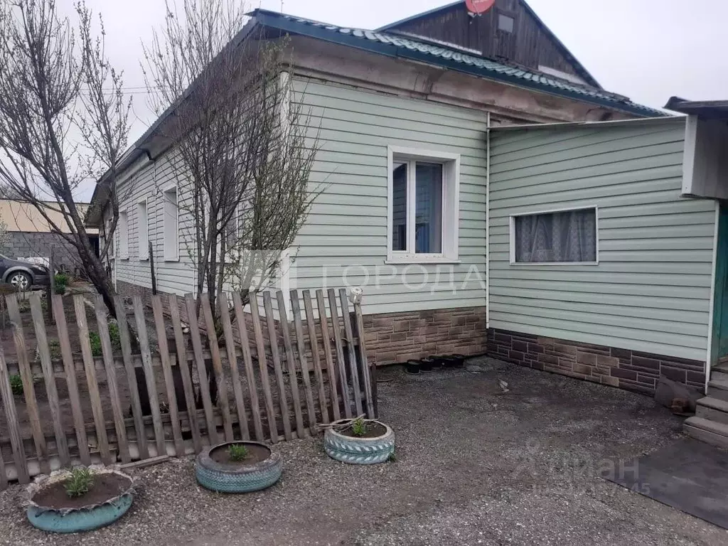 Дом в Кемеровская область, Новокузнецкий муниципальный округ, пос. ... - Фото 1