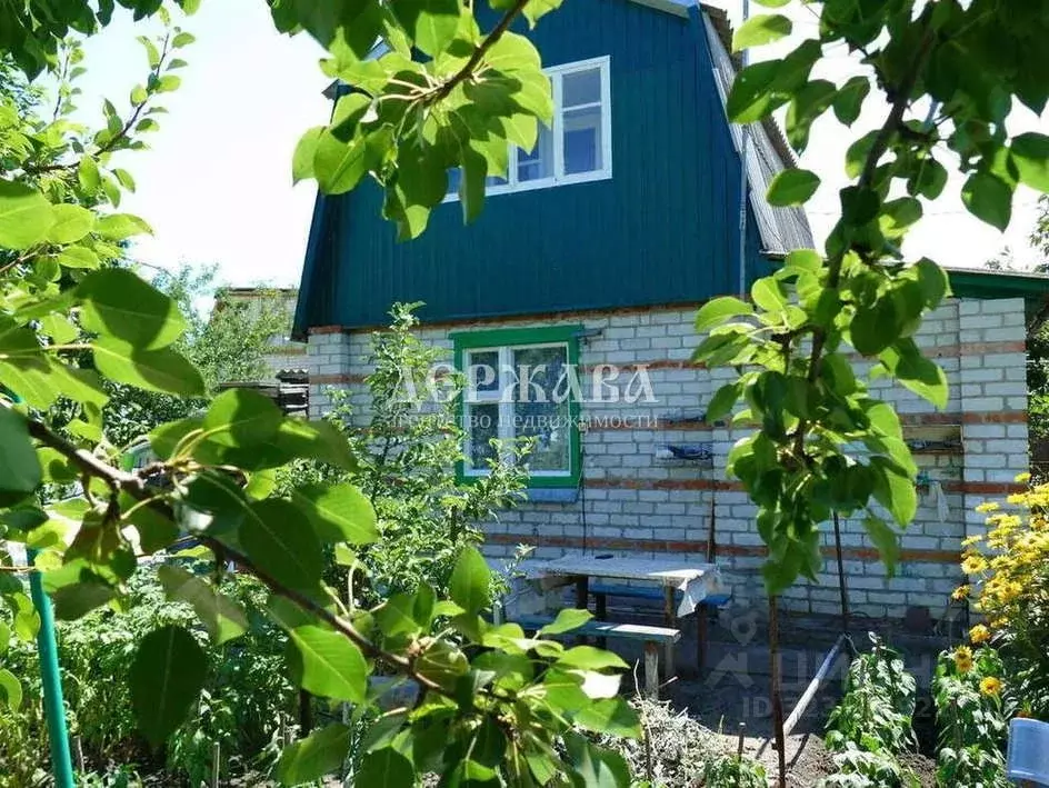 Дом в Белгородская область, Старооскольский городской округ, с. ... - Фото 1