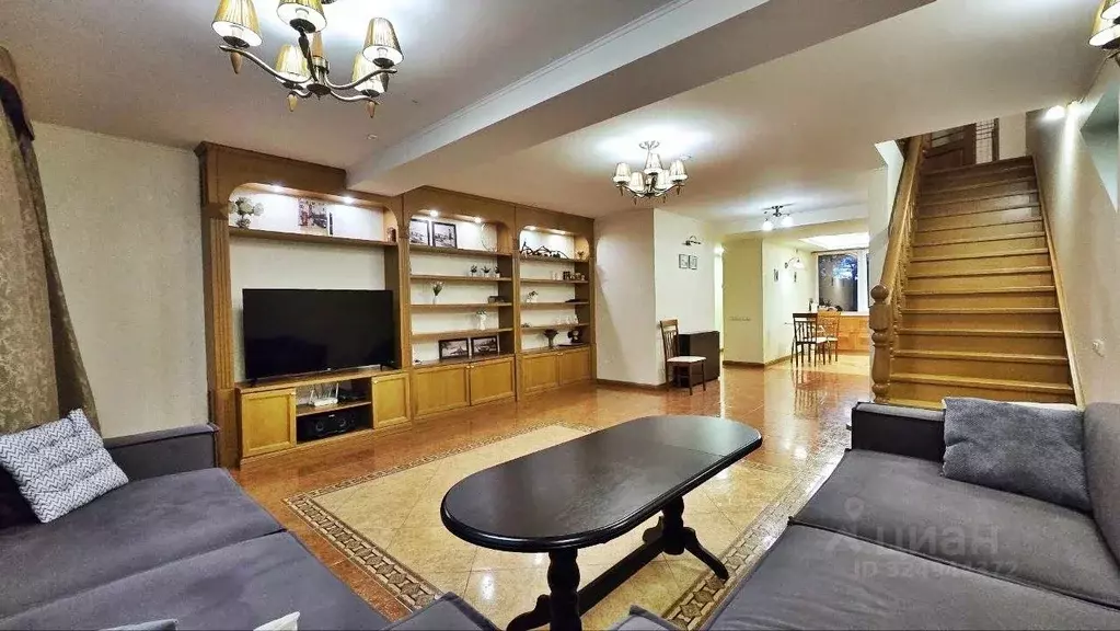 Таунхаус в Крым, Ялта муниципальный округ, Ливадия пгт  (175 м) - Фото 1