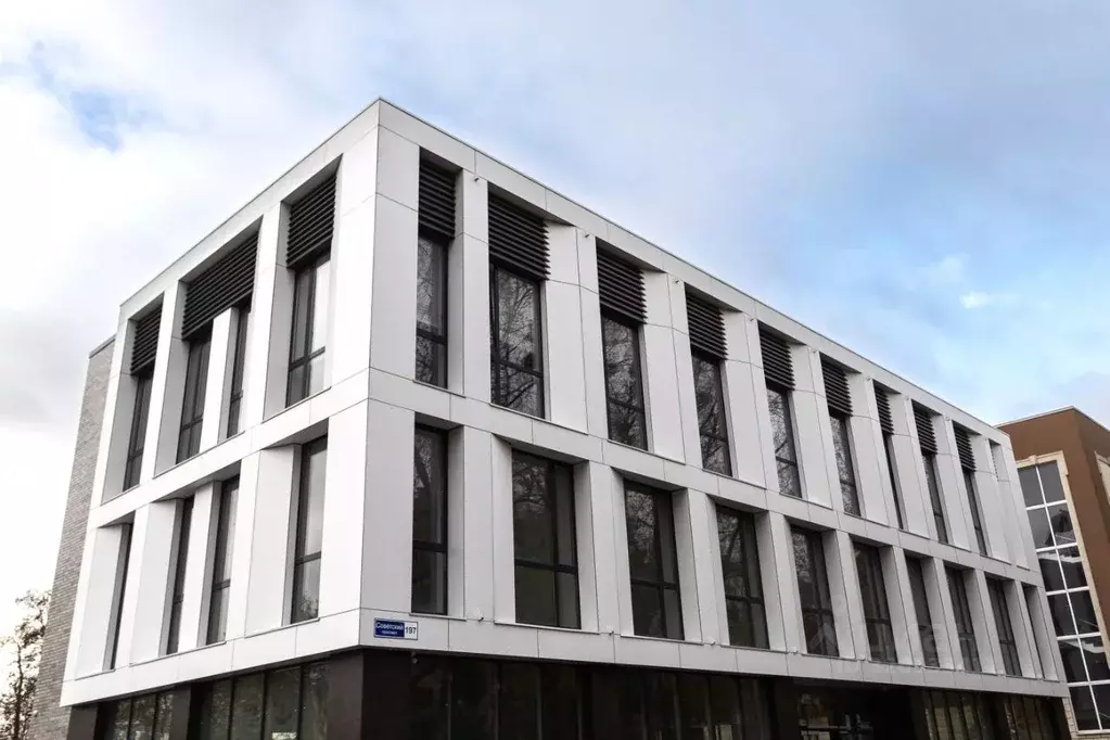 Офис в Калининградская область, Калининград Советский просп., 197 (13 ... - Фото 1