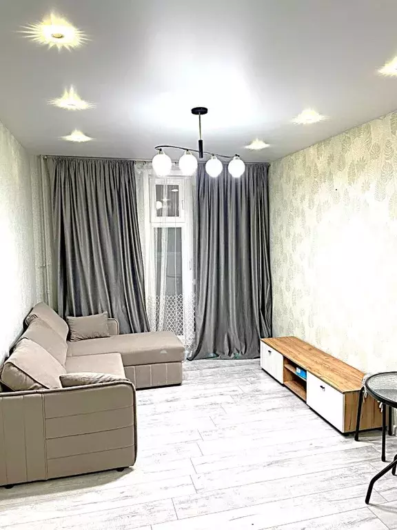 Студия Новосибирская область, Новосибирск ул. Забалуева, 92 (30.0 м) - Фото 1