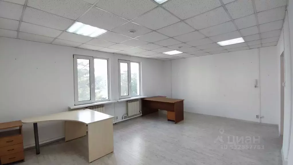 Офис в Сахалинская область, Южно-Сахалинск Курильская ул., 41 (25 м) - Фото 2