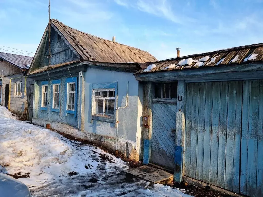 Дом в Свердловская область, Кировград ул. Порошина, 11 (59 м) - Фото 0