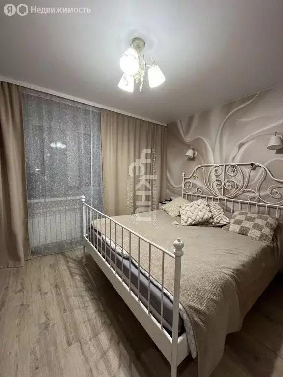 2-комнатная квартира: Нижний Новгород, улица Достоевского, 15 (56 м) - Фото 1