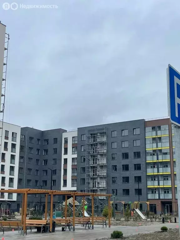 2-комнатная квартира: Гурьевск, улица Героя России Катериничева, 2 ... - Фото 2