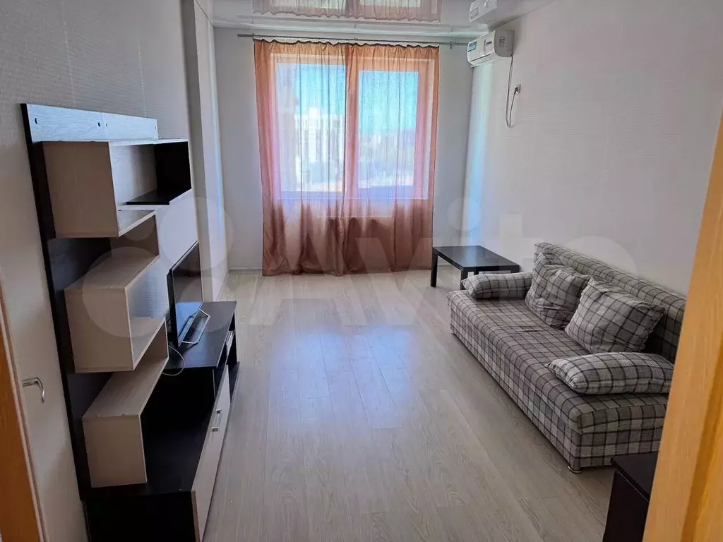 1-к. квартира, 40 м, 9/13 эт. - Фото 0