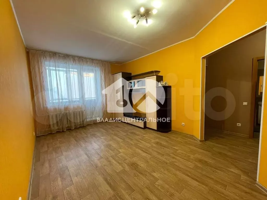 1-к. квартира, 40 м, 3/10 эт. - Фото 1