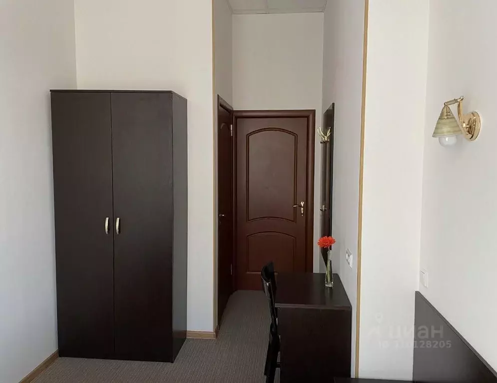 Комната Санкт-Петербург просп. Средний Васильевского острова, 28/29 ... - Фото 1