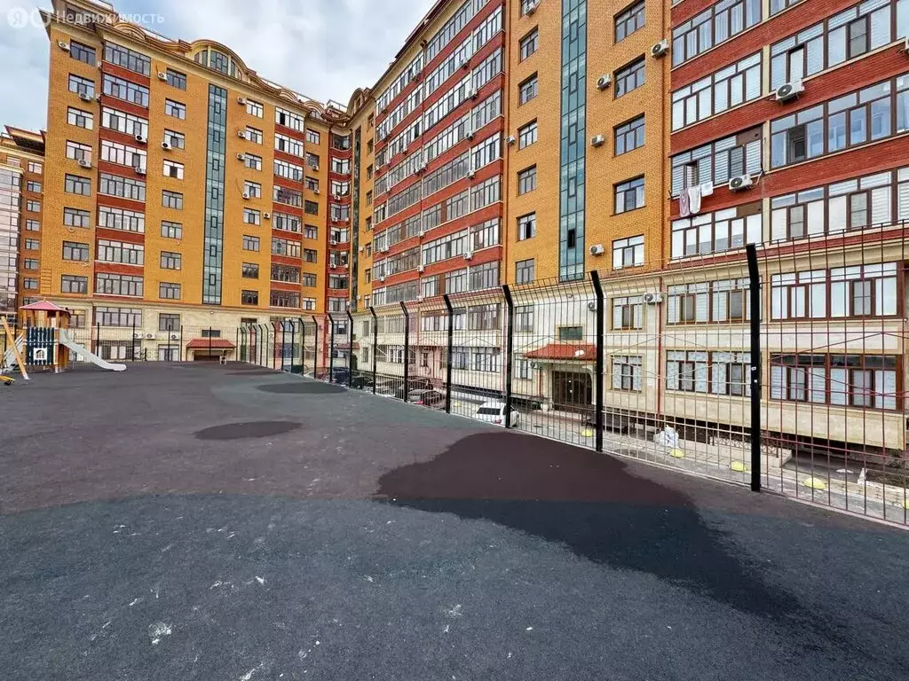 3-комнатная квартира: Махачкала, улица Юсупова, 65 (131.5 м) - Фото 2