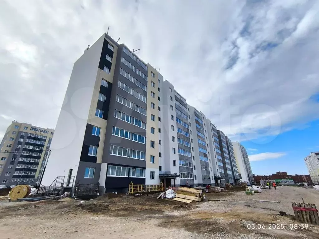 2-к. квартира, 62,9 м, 1/9 эт. - Фото 0