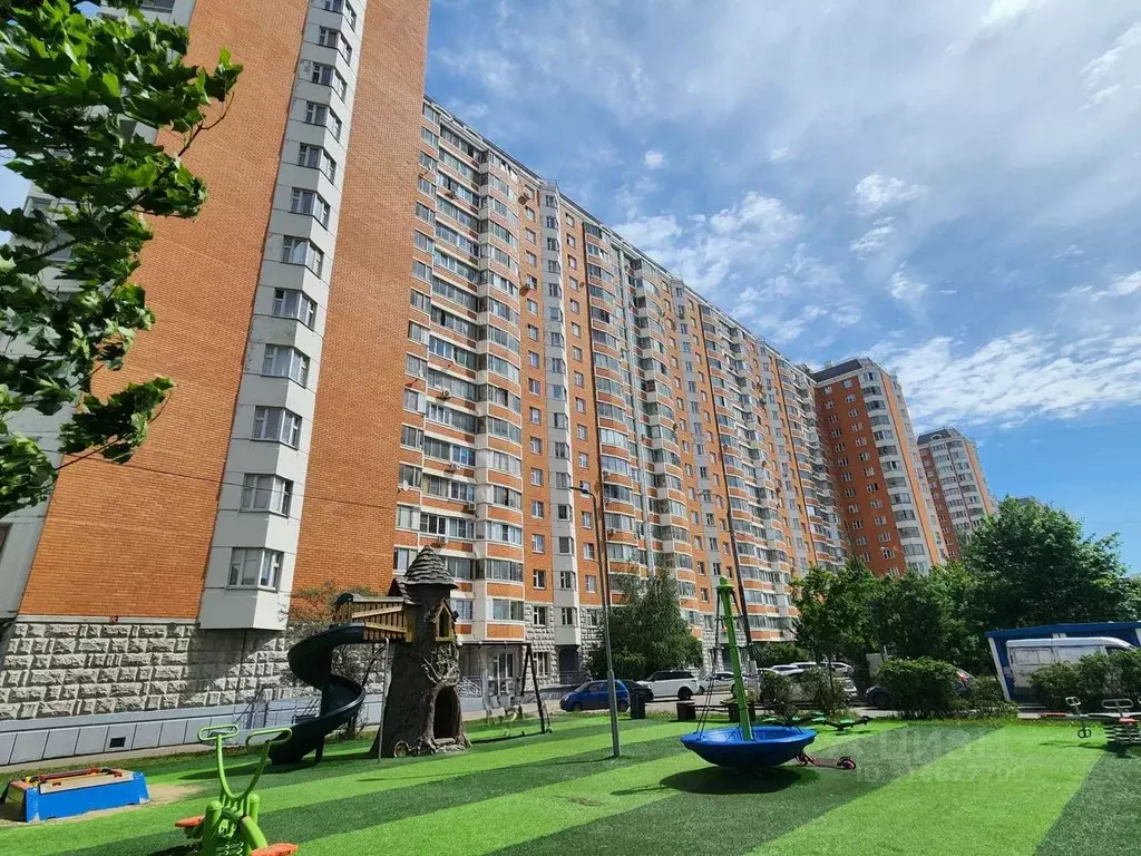 1-к кв. Москва ул. Маршала Савицкого, 28 (37.8 м) - Фото 0