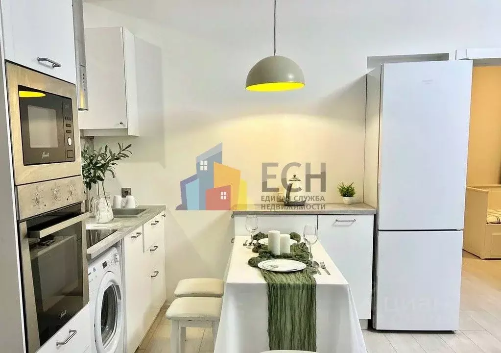 3-к кв. Москва Никулинская ул., 8к3 (77.0 м) - Фото 1