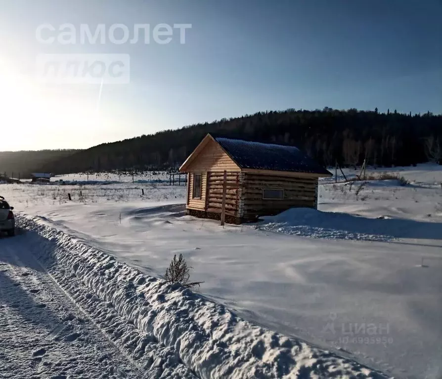 Участок в Башкортостан, Караидельский сельсовет, д. Уразбахты ул. ... - Фото 1