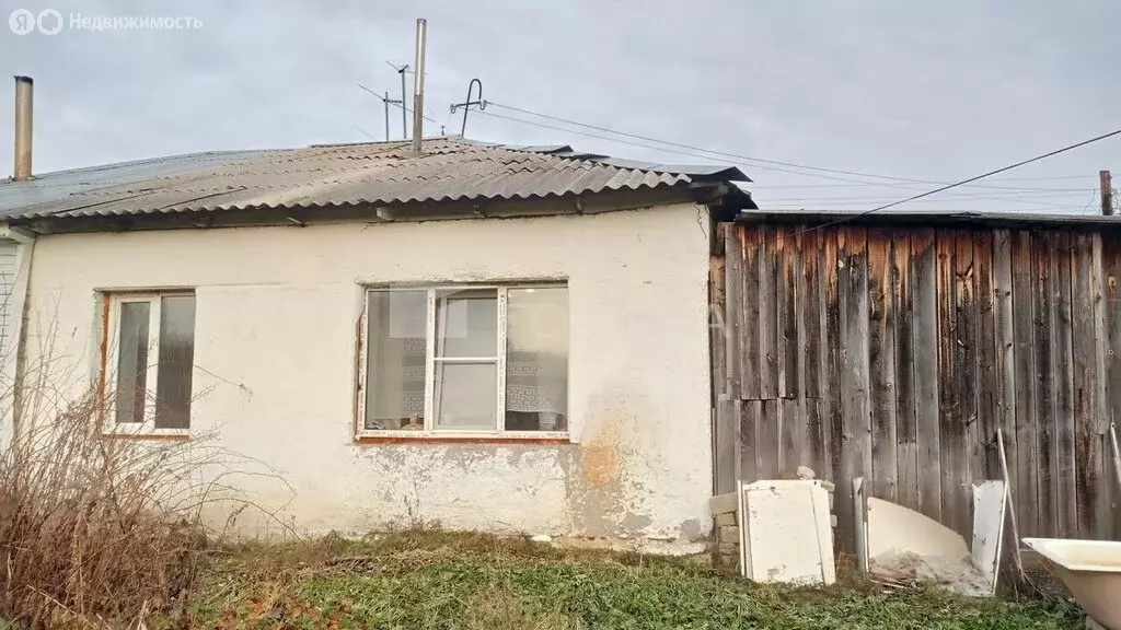 3-комнатная квартира: Боровиха, 2-я Заводская улица, 8 (62 м) - Фото 1