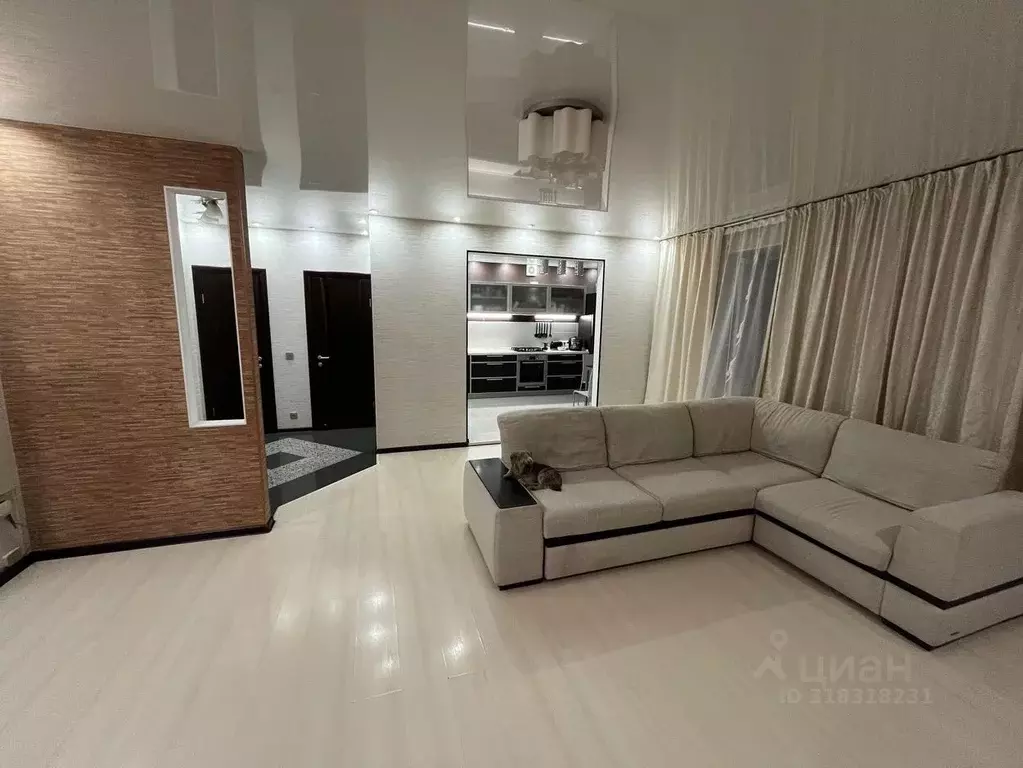2-к кв. Саха (Якутия), Якутск ул. Халтурина, 14/3 (71.0 м) - Фото 1
