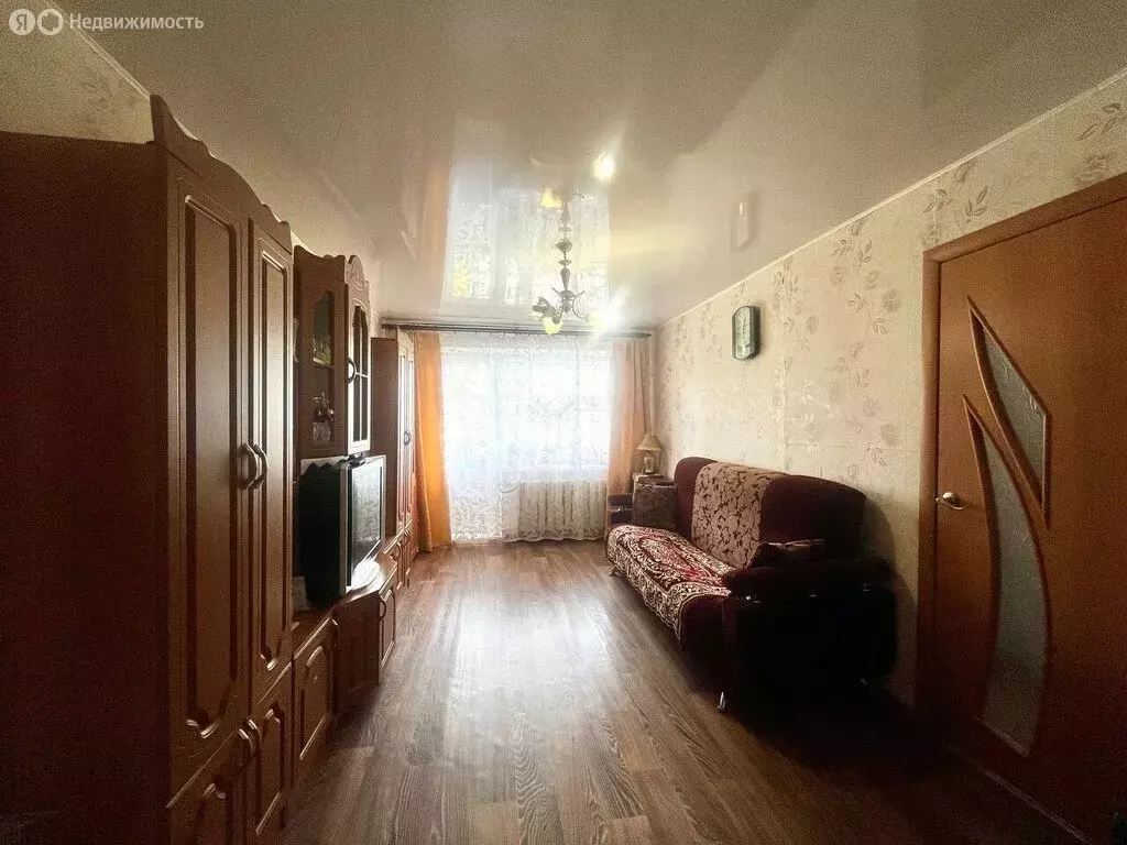 2-комнатная квартира: Волхов, улица Дзержинского, 12 (44.3 м) - Фото 1