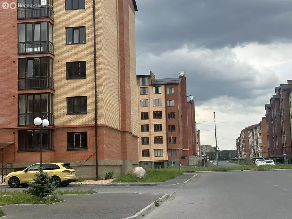 1-комнатная квартира: Владикавказ, улица Билара Кабалоева, 16А (40 м) - Фото 1