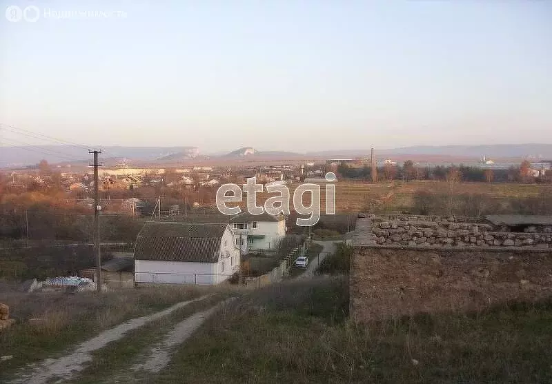 Участок в село Красный Мак, улица Ленина (125 м) - Фото 1