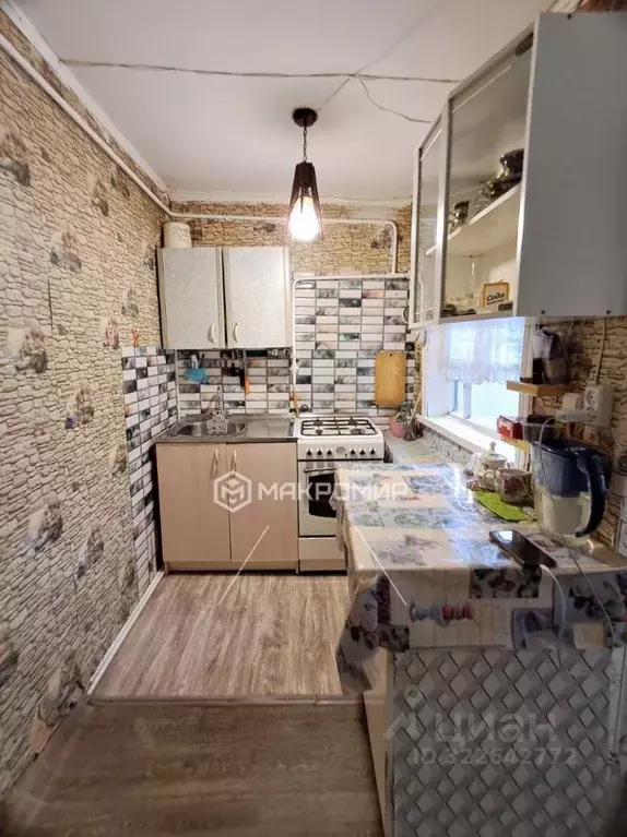 Дом в Брянская область, Брянск 4-й Карачижский пер., 111 (74 м) - Фото 1