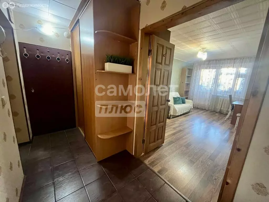 1-комнатная квартира: Киров, Нововятский район, улица Орджоникидзе, 10 ... - Фото 2