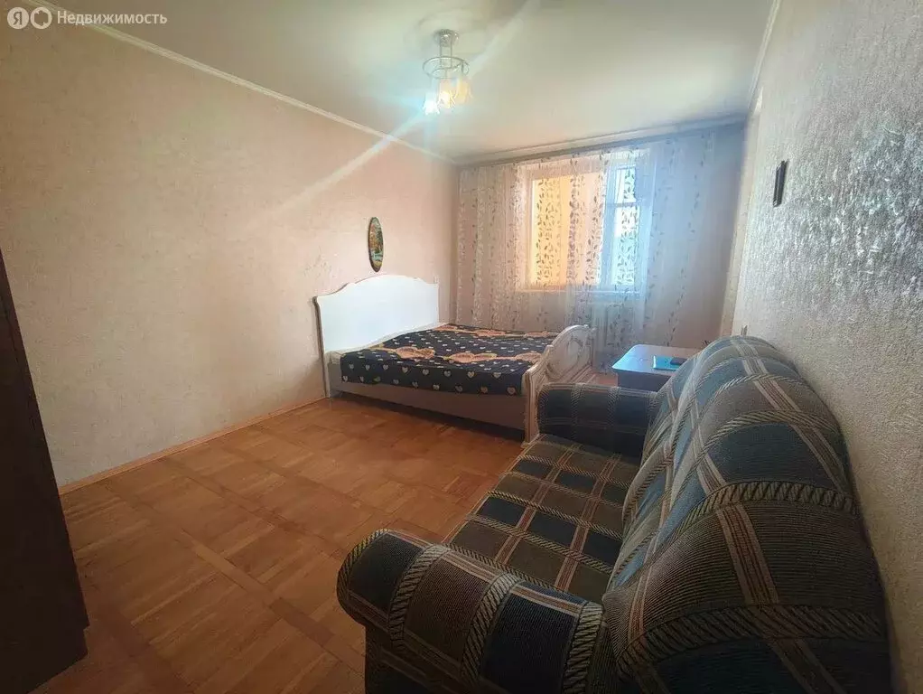 1-комнатная квартира: Нальчик, улица Мусова, 10 (35 м) - Фото 1