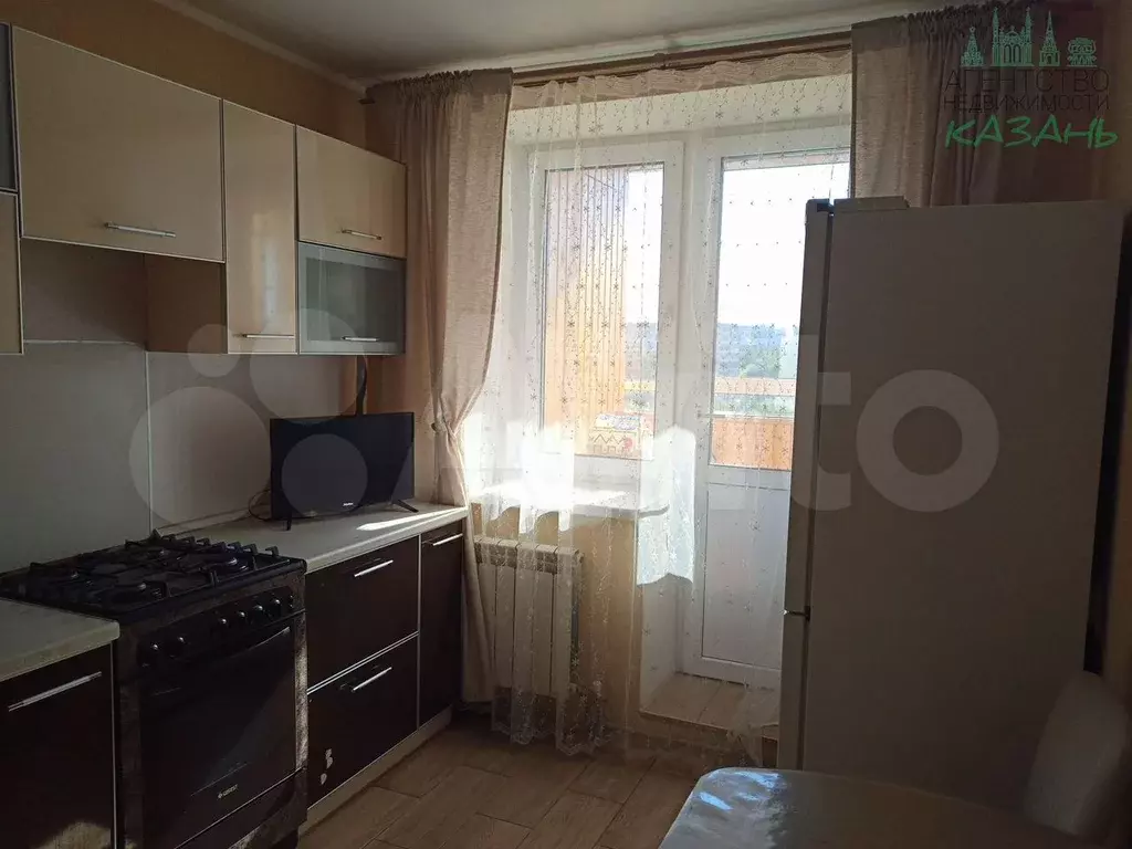 1-к. квартира, 40 м, 10/10 эт. - Фото 0