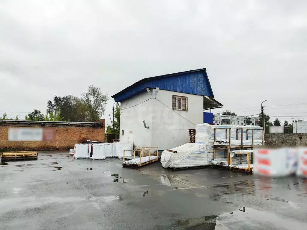 Помещение свободного назначения в Псковская область, Псков ул. Леона ... - Фото 1