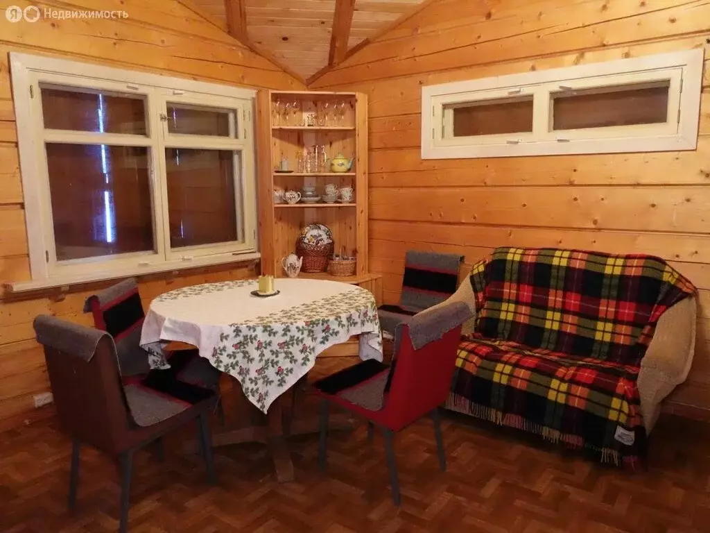 Дом в Республика Карелия, Лахденпохский муниципальный округ, посёлок ... - Фото 1