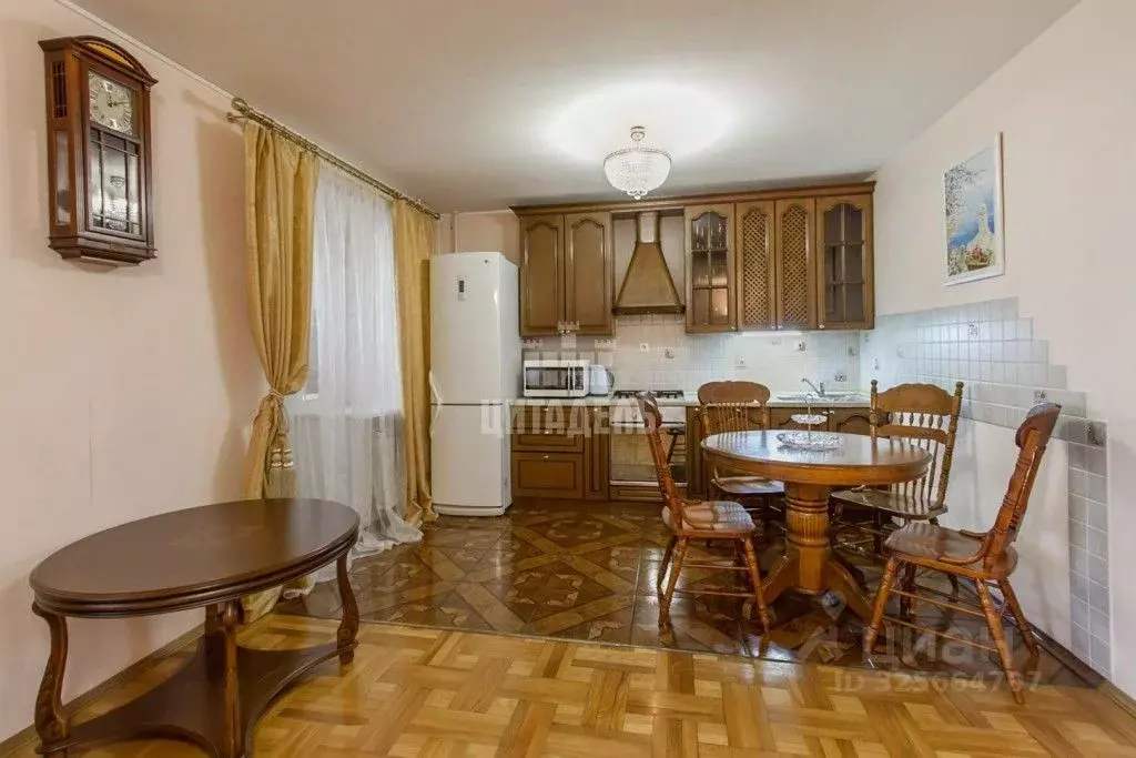 3-к кв. Воронежская область, Воронеж ул. Старых Большевиков, 92А (90.0 ... - Фото 1