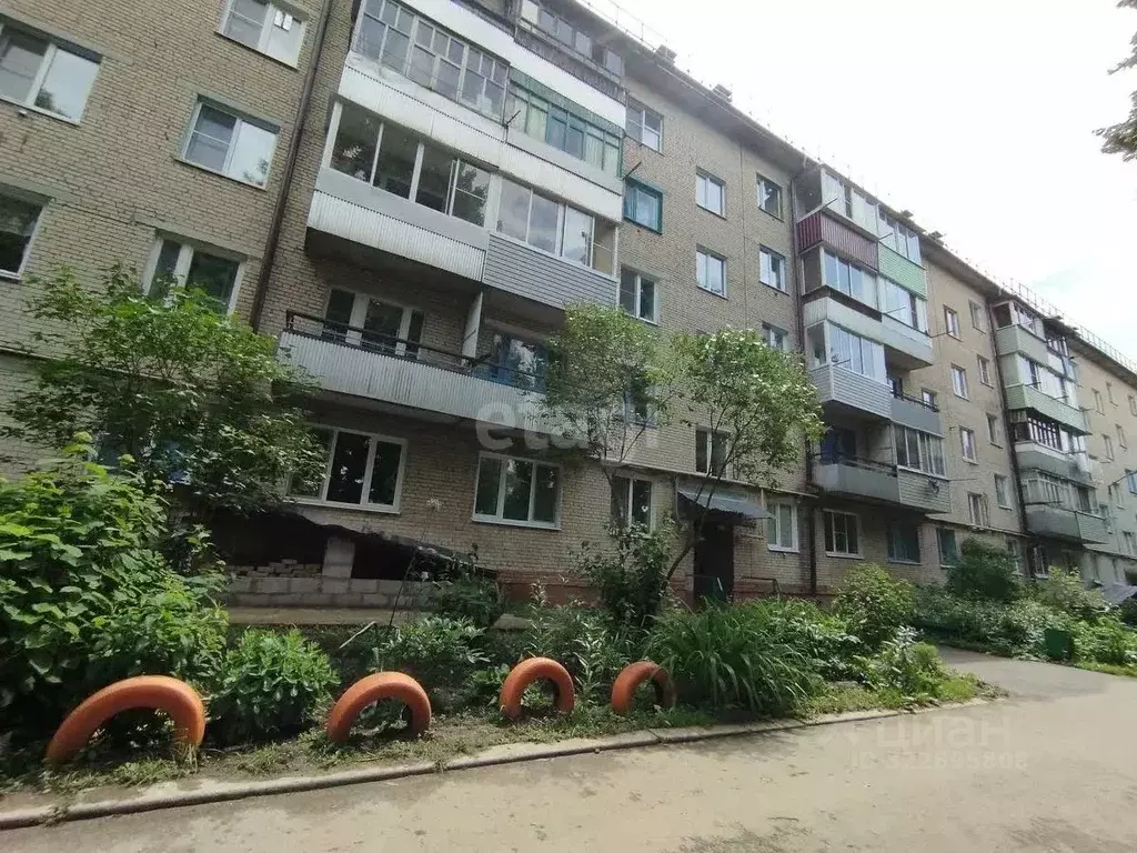 3-к кв. Калужская область, Малоярославецкий муниципальный округ, с. ... - Фото 2