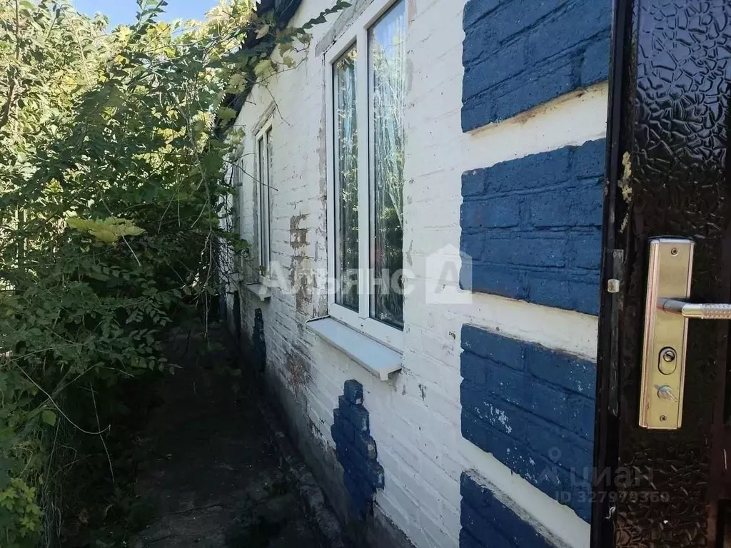 Дом в Ростовская область, Каменский район, Глубокий пгт ул. Совхозная ... - Фото 1