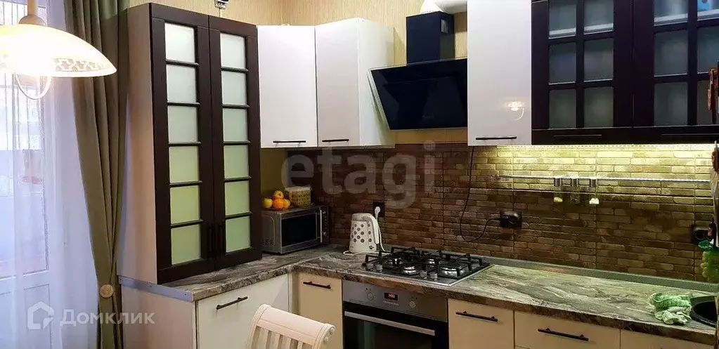 Продаётся 2-к квартира, 56 м - Фото 0