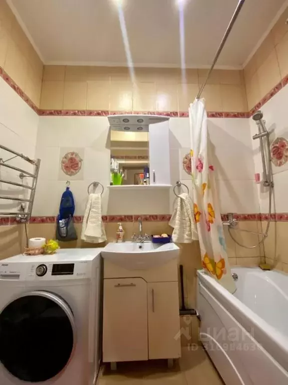2-к кв. Краснодарский край, Сочи Бытха мкр, ул. Бытха, 8Е (55.0 м) - Фото 1