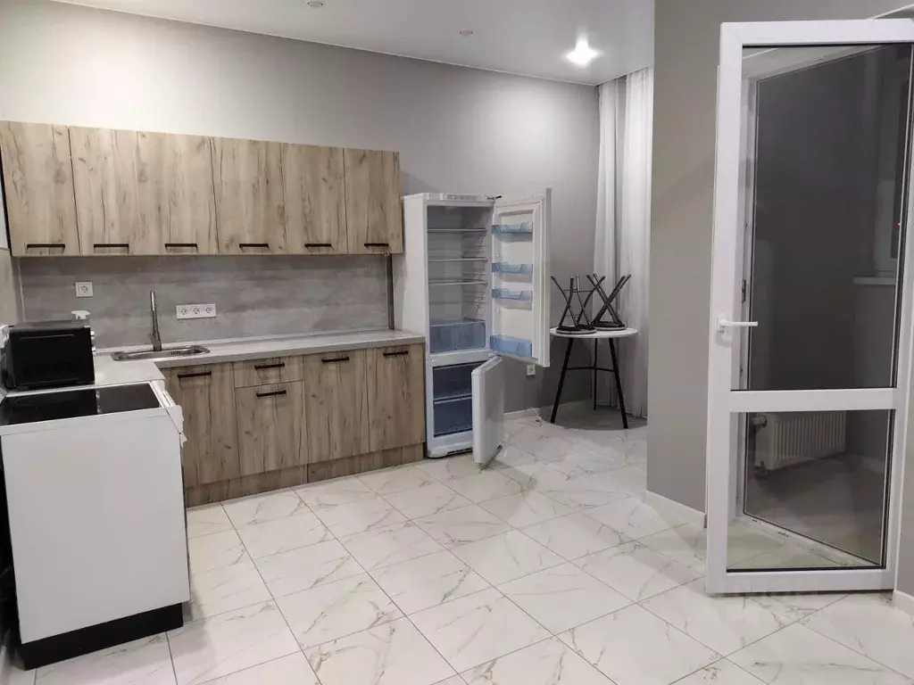 Студия Тюменская область, Тюмень Антипино мкр, ул. Александра Пушкина, ... - Фото 1