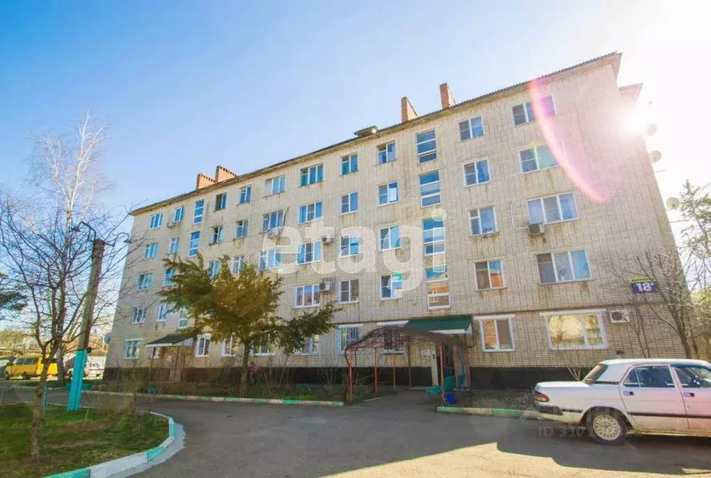 2-к кв. Краснодарский край, Горячий Ключ ул. Кириченко, 18А (40.0 м) - Фото 0
