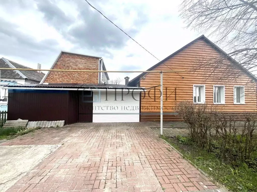 Дом в Белгородская область, Новооскольский муниципальный округ, с. ... - Фото 2