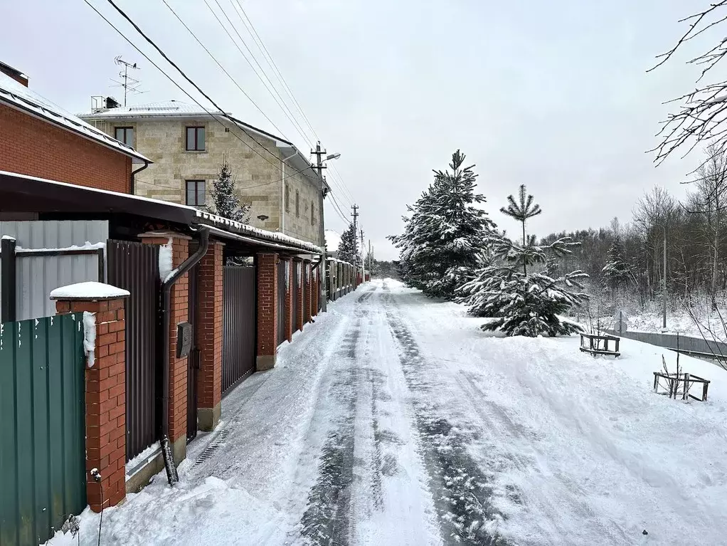 Участок в Московская область, Одинцовский городской округ, д. Супонево ... - Фото 1