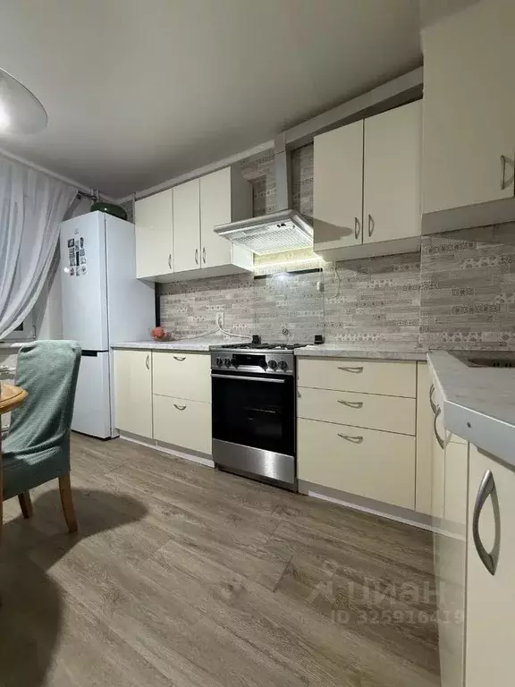 3-к кв. Калининградская область, Калининград Чувашская ул., 2 (69.5 м) - Фото 2