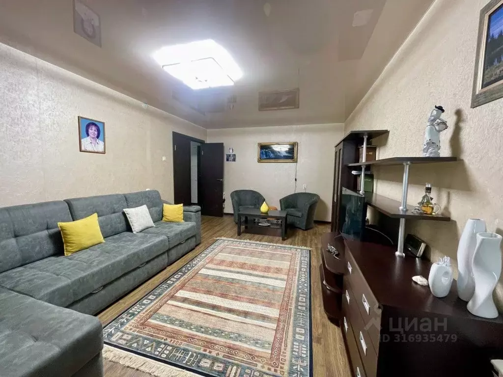 3-к кв. Кировская область, Киров Советская ул., 93 (73.6 м) - Фото 1