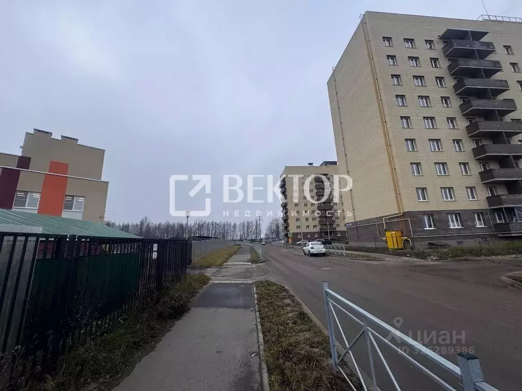 3-к кв. Ярославская область, Ярославль ул. Комкора Хрипина, 3 (67.26 ... - Фото 2