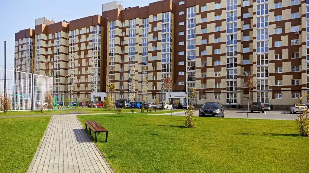 2-к. квартира, 82м, 2/9эт. - Фото 1