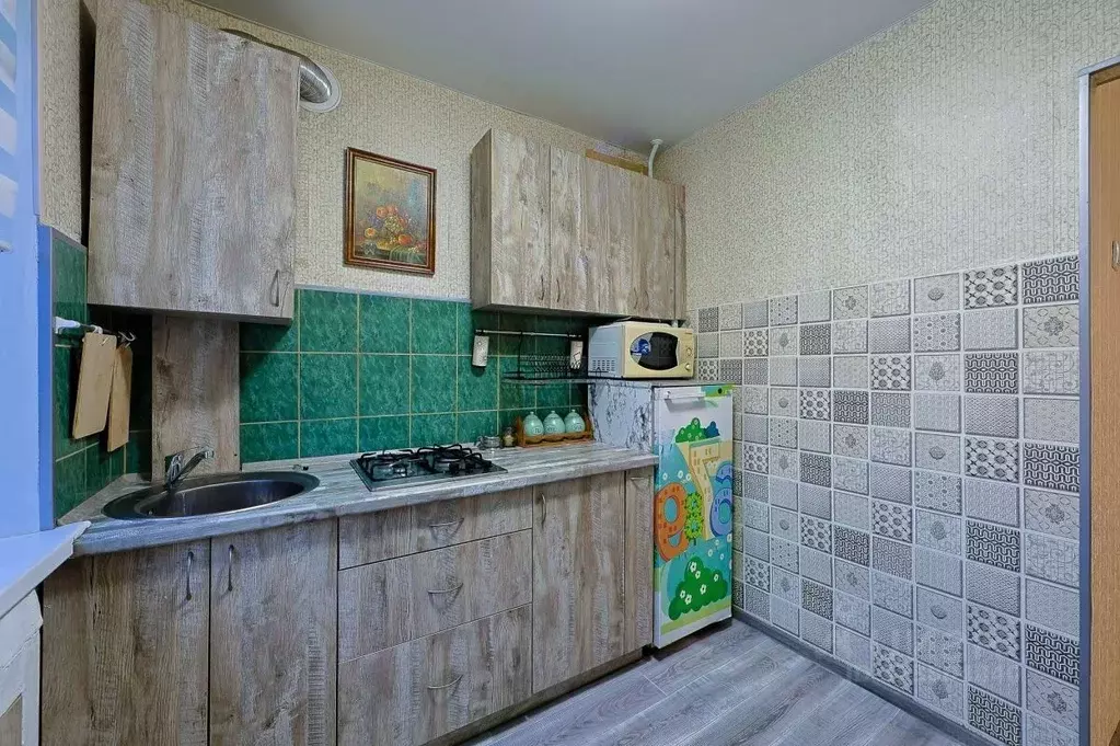 3-к кв. Калининградская область, Калининград просп. Калинина, 83 (56.7 ... - Фото 2