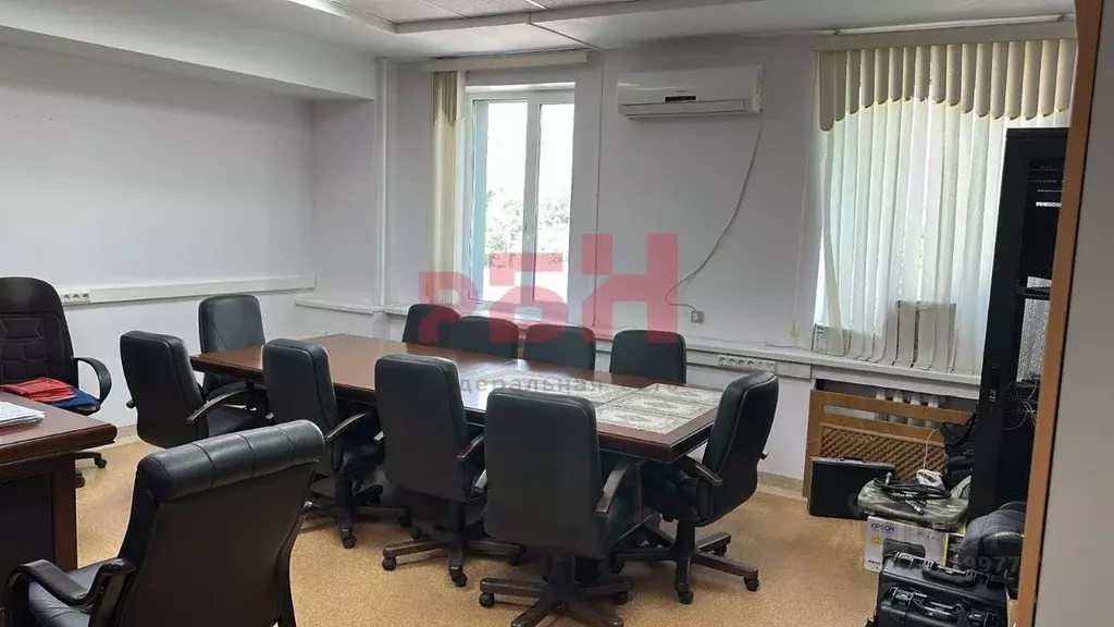 Офис в Тюменская область, Тюмень ул. 50 лет Октября, 6 (250 м) - Фото 1