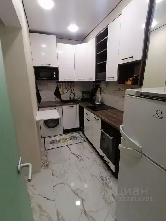 2-к кв. Краснодарский край, Сочи ул. Искры, 88к2 (36.9 м) - Фото 2