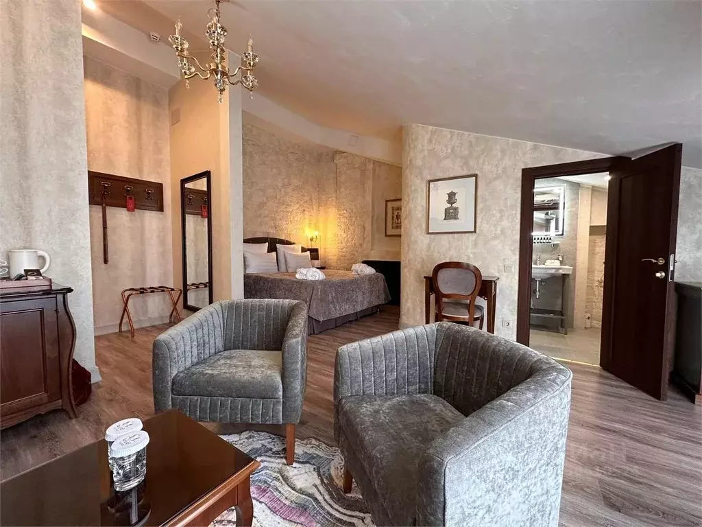 Комната Санкт-Петербург наб. Реки Мойки, 26 (30.0 м) - Фото 2