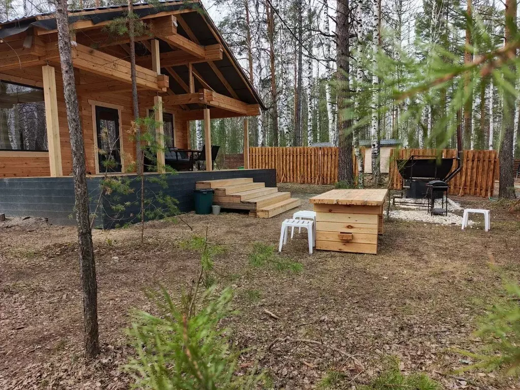 Дом в Свердловская область, Верхняя Пышма городской округ, пос. ... - Фото 0